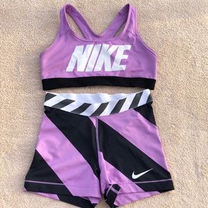 NIKE PRO Shorts AND Sports Bra